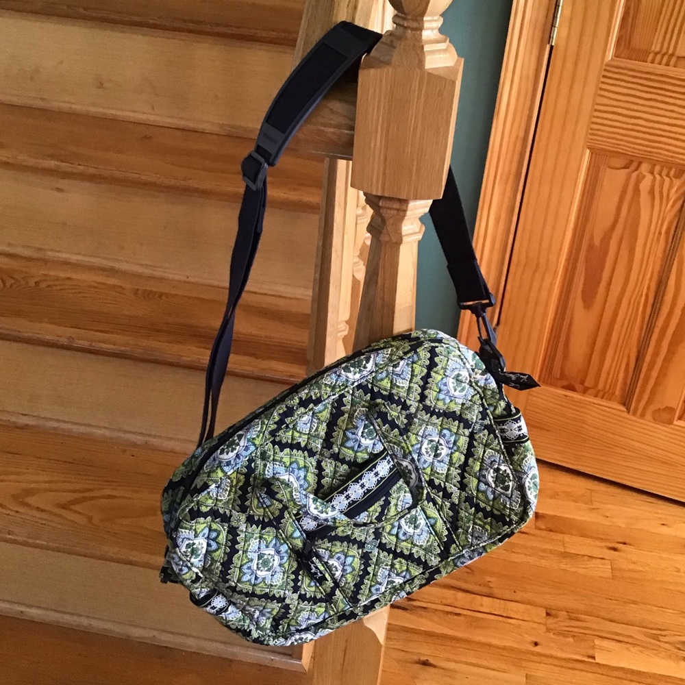 VERA BRADLEY CAMBRIDGE LARGE BAG - Fits A Laptop! - Picture 1 of 5